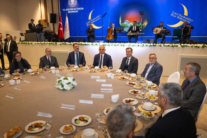 Vakıf Başkanları İftar Proğramında Bir Araya Geldi
