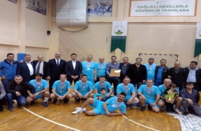 Voleybol Turnuvasında Şampiyon Zabıta Müdürlüğü