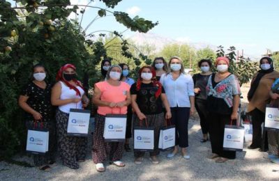 BÜYÜKŞEHİRDEN DÜNYA KADIN ÇİFTÇİLER GÜNÜ KUTLAMASI