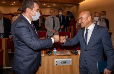 Başkan Soyer Aliağa ve Bergama belediye başkanlarını dinledi