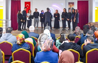 Altındağ’da E-KPSS Heyecanı: Şarkılarla Sınav Stresi Atıldı