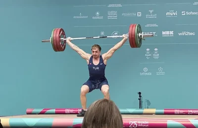 Halterde çifte zafer: Yusuf Fehmi Genç Avrupa Şampiyonu!